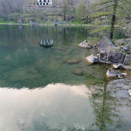 Ca Ad Me Pare Alloggio Con Terrazza Panoramica มอนเชนิซิโอ ภายนอก รูปภาพ