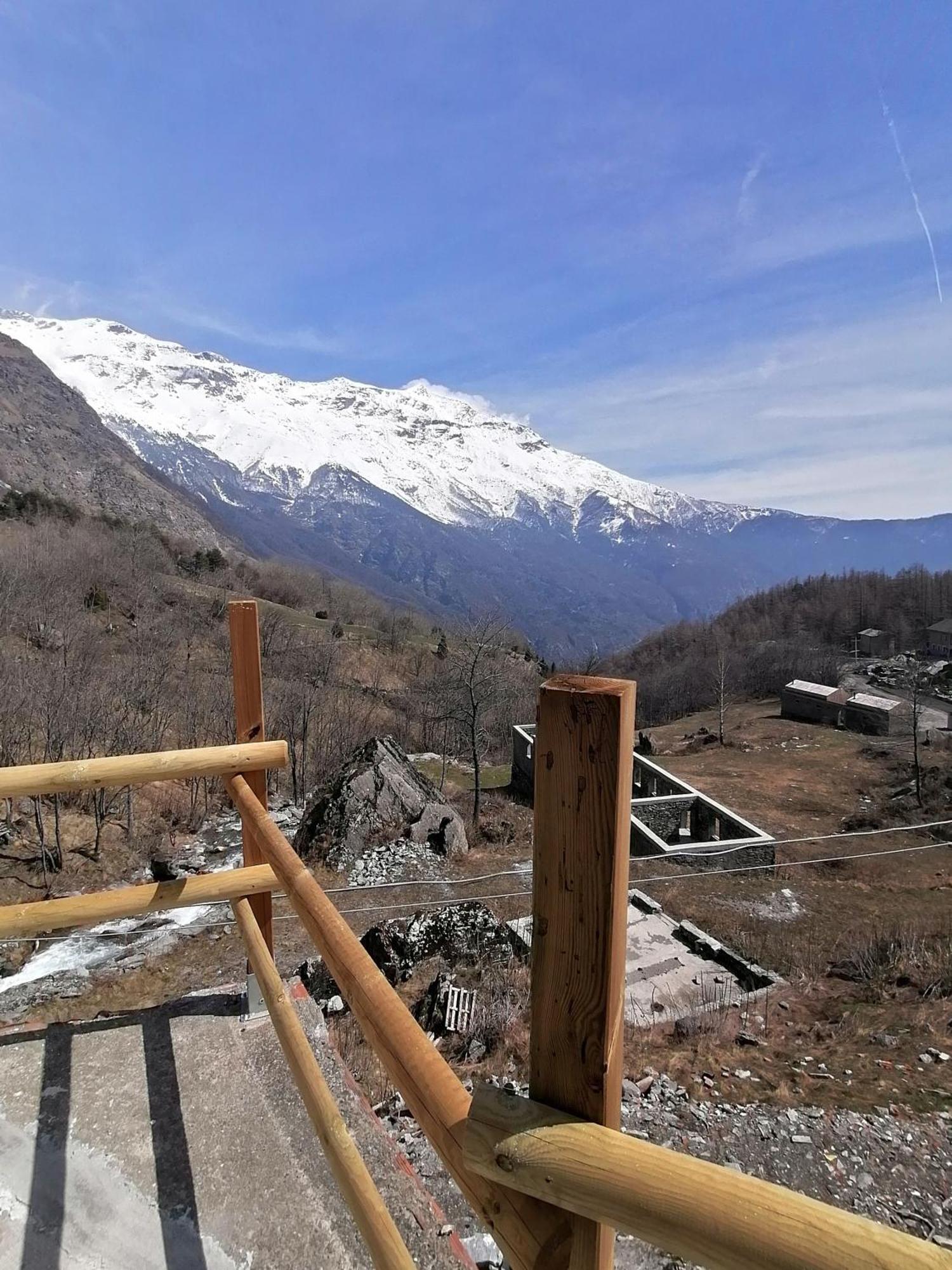 Ca Ad Me Pare Alloggio Con Terrazza Panoramica มอนเชนิซิโอ ภายนอก รูปภาพ
